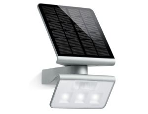 Oprawa solarna z czujnikiem ruchu i zmierzchu STEINEL Xsolar LS PIR 1,2,W 150lm 3000K IP44 IK03 srebrna / tworzywo sztuczne