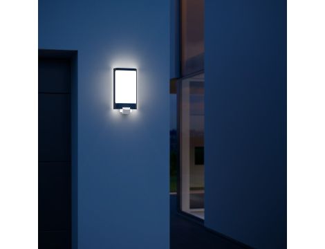 Lampa elewacyjna z czujnikiem ruchu i zmierzchu Steinel L 240 S PIR 9,3W LED 946lm 3000K IP44 IK07 230V srebrna / stal nierdzewna - 2