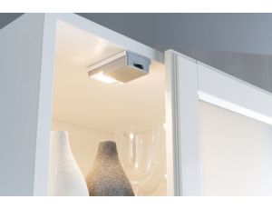 Lampka meblowa do szaf przesuwnych SNAP LED 25lm 2700K 4xAAA srebrny / tworzywo sztuczne