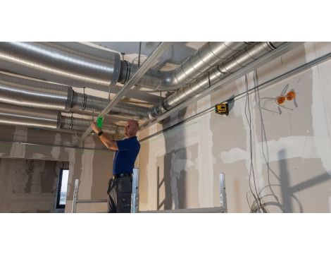 Laser krzyżowo-pionujący Stabila LAX 300 G, zestaw 4-częściowy - 4