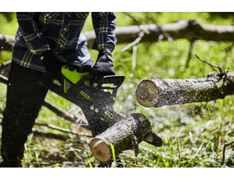 60V Pilarka 40 cm Premium GD60CS40 - 2