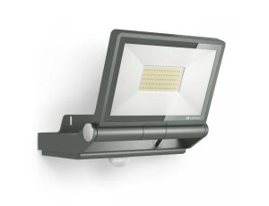Naświetlacz z czujnikiem Steinel XLED PRO ONE Plus S LED PIR 33,8W 3000K 4370lm IP44 IK03 230V antracytowy / aluminium