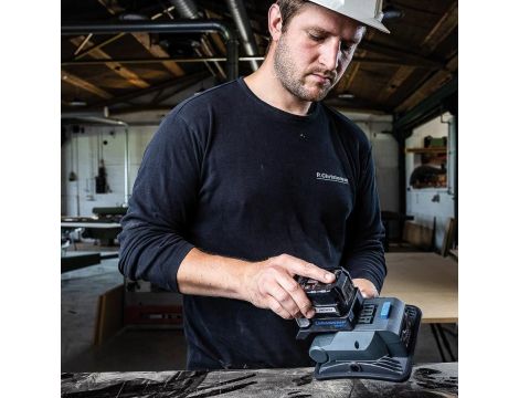 Akumulatorowa lampa robocza LED 2000 lm NOVA 2 CONNECT 03.6100C - 10