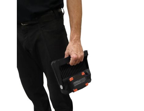 Akumulatorowa lampa robocza 2000 lm VEGA 2 CONNECT 03.6106C - 3