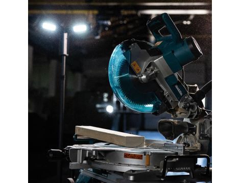 Akumulatorowa lampa robocza z dwoma głowicami 2500 lm DUO CONNECT 03.6111C - 4