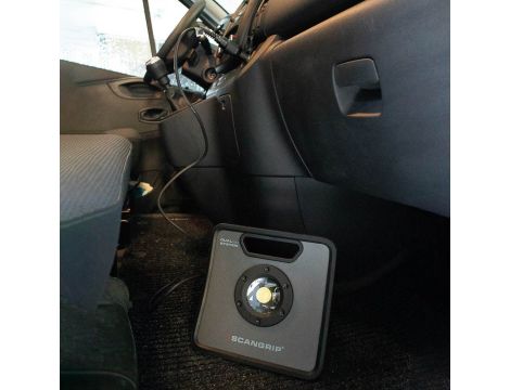 Ładowarka samochodowa do NOVA lub VEGA C+R CAR CHARGER 03.5342 - 4