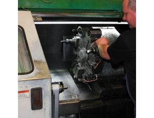 Lampa warsztatowa liniowa z 156 diodami LED SMD LINE LIGHT 120 03.5222 - image 2