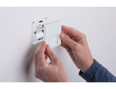 Oprawa przyschodowa TSARO LED czujnik ruchu i zmierzchu kwadrat 1x1,W 80lm 2700K IP20 230V biały matowy / tworzywo sztuczne - 9