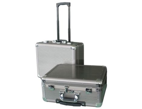 Sata - SKRZYNIA NARZĘDZIOWA ALUMINIOWA 24"  NA KÓŁKACH  - GL03621