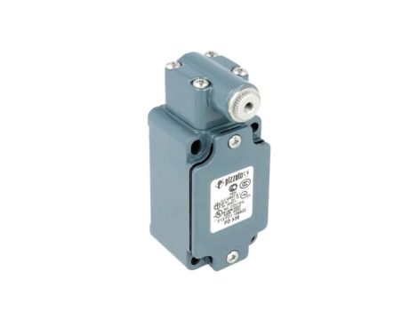 FD538 Wyłącznik krańcowy NO + NC 10A max.500VAC max.250VDC PG13,5