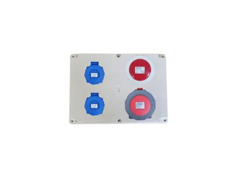 Rozdzielnica ścienna 2x230A 1x16A 1x32A IP67 40203005 29694 X-51479-0076