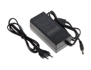 Zasilacz sieciowy impulsowy 2,1/5,5 12V/4A/5.5