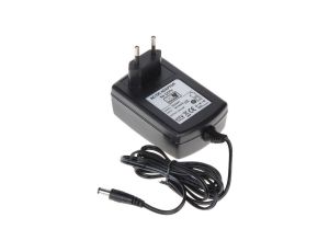 Zasilacz wtyczkowy impulsowy 2,2/5,5 5V/4A/5.5