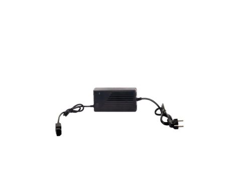 Prostownik do akumulatorów AGM 12V AC-020 12V 12A