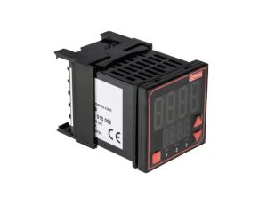 Regulator temperatury PID panelowy 3-wyjściowy, Uz 24 V AC/DC, +100 → +1824C (termopara typu B), 0 →