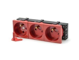 Gniazdo 3x 2P+Z DATA czerw klucz 45x135mm typ M45 JL-02-G21-7K