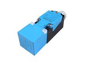 Czujnik indukcyjny 0 - 40mm PNP / NO + NC Uzas 10 - 30VDC IP67 LE40XZSN40DPRY-D