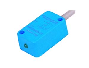 Czujnik indukcyjny 0 - 2mm PNP / NO Uzas 10 - 30V DC 200mA IP67 LE16SF02DPO