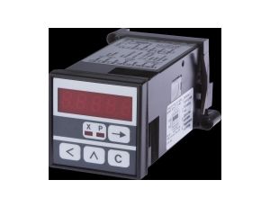 Licznik wielofunkcyjny, Wyświetlacz LED, 5 dekad, 10kHz, 1x preset, 24VDC, (NO/NC), Złącze śrubowe 13-PIN, IP65 CM030140