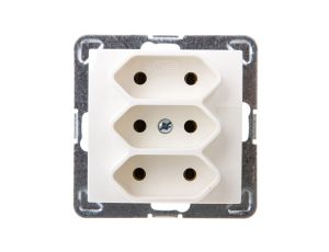 IMPRESJA Gniazdo potrójne b/u 2,5A EURO ecru GP-3Y/m/27