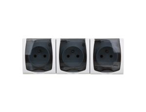 MADERA Gniazdo hermetyczne potrójne z/u IP44 klapka przezroczysta białe GNH-3NZ/00/d