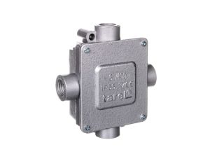 Puszka odgałęźna metalowa 5-torowa 6mm2 4 wejścia P16 IP55 024
