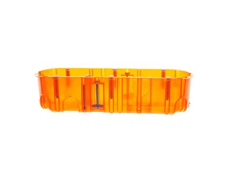Batibox Puszka potrójna podtynkowa 67mm 213x50mm pomarańczowa 080123