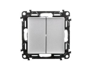 VALENA LIFE Łącznik schodowy podwójny aluminium 752308