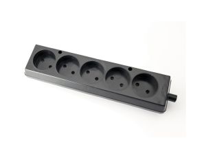 Gniazdo przenośne pięciokrotne 16A 2P 250V czarne GN-560