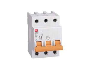 Wyłącznik nadprądowy 1,5 modułu 3P C 125A 10kA AC BKH-C-125-3 06110348R0