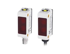 Czujniki fotoelektryczne Nie dotyczy w obudowie prostokątnej zakres 10 m