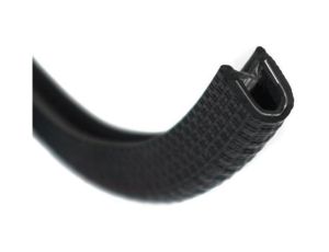 Osłona krawędzi TOKH 95-12 do blach 1-2mm w szafach RACK i motoryzacji /10m/