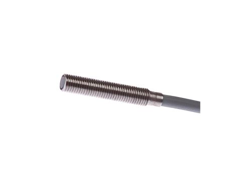 Czujnik indukcyjny M4x0.5 dł 22mm zabudowany Sn: 1mm 10-30V DC PNP NO IO-Link kabel 2m PUR IP67 IB040106