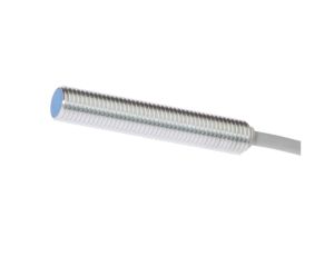 Czujnik indukcyjny M8x1 dł: 45mm quasi-zabudowany Sn: 4mm 10-30VDC PNP NO kabel 2m PVC IP67 srebny chromowany IB08010H