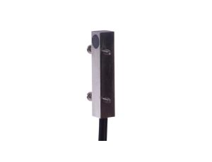 Czujnik indukcyjny 25x5x5mm zabudowany Sn: 0.8mm 10-30V DC PNP NO kabel 2m PUR IP67 mosiądz chromowany IBQ50104