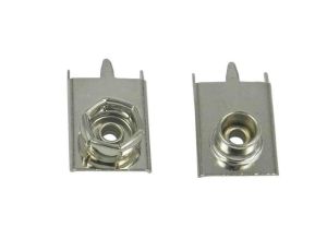 Koszyk do baterii, montaż na PCB