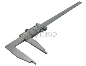 SUWMIARKA 600/100mm W DREWNIANEJ WALIZCE /GEKO
