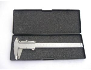 SUWMIARKA 150mm 0.02mm W PLASTIKOWYM PUDEŁKU /GEKO