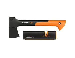 FISKARS SIEKIERA   X7 - XS +  OSTRZAŁKA  XSHARP SET