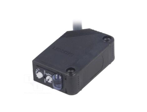E3Z-T81-D Czujnik fotoelektryczny odbiornik o zasięgu 015m PNP 100mA