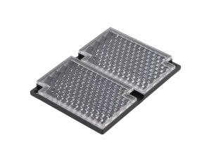 Reflektor o wymiarach 59,9x40,3x7,5mm z montażem typu M3 x4 E39-R2