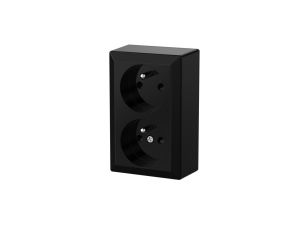 Gniazdo podwójne z uziemieniem natynkowe IP20 GAO, czarne / 20466