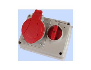 Zestaw E 16-18N rozłącznik 0-1 + gniazdo 16A 3P+N+Z IP44 940020