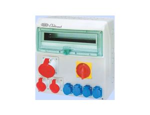 Rozdzielnica RSS-05 z rozłącz. 0-1 100A okienko 18 mod okabl 1x63A 3P+N+Z 400V, 2x16A 3P+N+Z 400V, 4x16A 2P+Z 250V IP44 942057