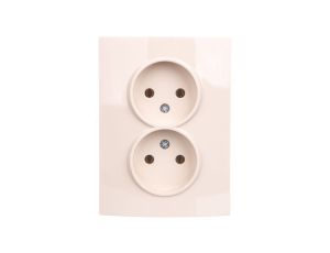 LOGI Gniazdo podwójne 2x2P kompletne śrubowe 16A 250V Kremowy 25155