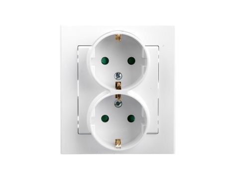 SONATA Gniazdo podwójne z uziemieniem schuko z przesłonami torów prądowych, kompletne z ramką biały mat GP-2RSP/75