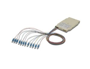 Tacka spawów światłowodowych z 12 kolorowymi pigtailami LC (UPC), MM OM4 50/125, 2m, LSZH A-96533-02-UPC-4