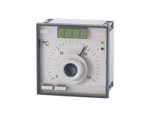 Regulator analogowy nastawa Pt100 0-150st.C regulator PID konfigurowane wyjście przekaźnikowe bez atestu KJ RE55 0331000