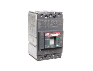 Wyłącznik mocy 3P 40A 18kA XT1B 160 z wyzwalaczem TMD 40-450 3p F F 1SDA066803R1