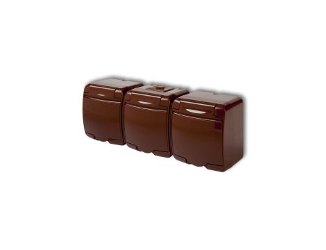 JUNIOR Gniazdo potrójne z/u SCHUKO (klapka w kolorze obudowy) brązowy 4GHE-3s